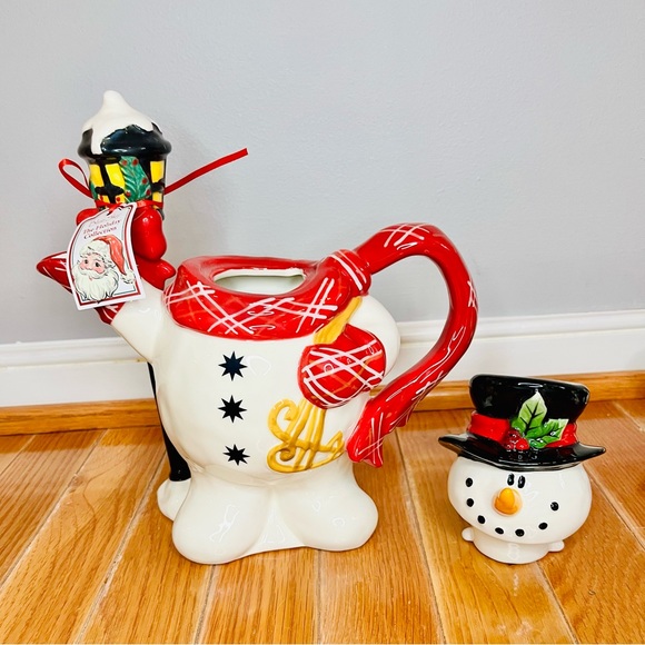 New Blue Sky Snowman Teapot - Picture 5 of 10